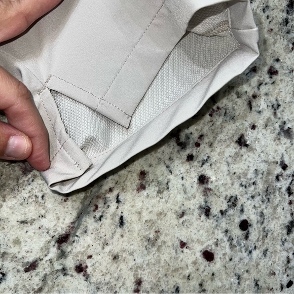 Calvin Klein performance ankle pant light beige/cream color size xl - Picture 3 of 10